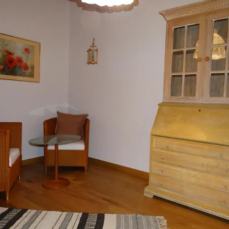 Semesterbostad Brilago 6 *