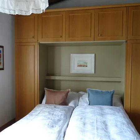 Semesterbostad Brilago 6 *